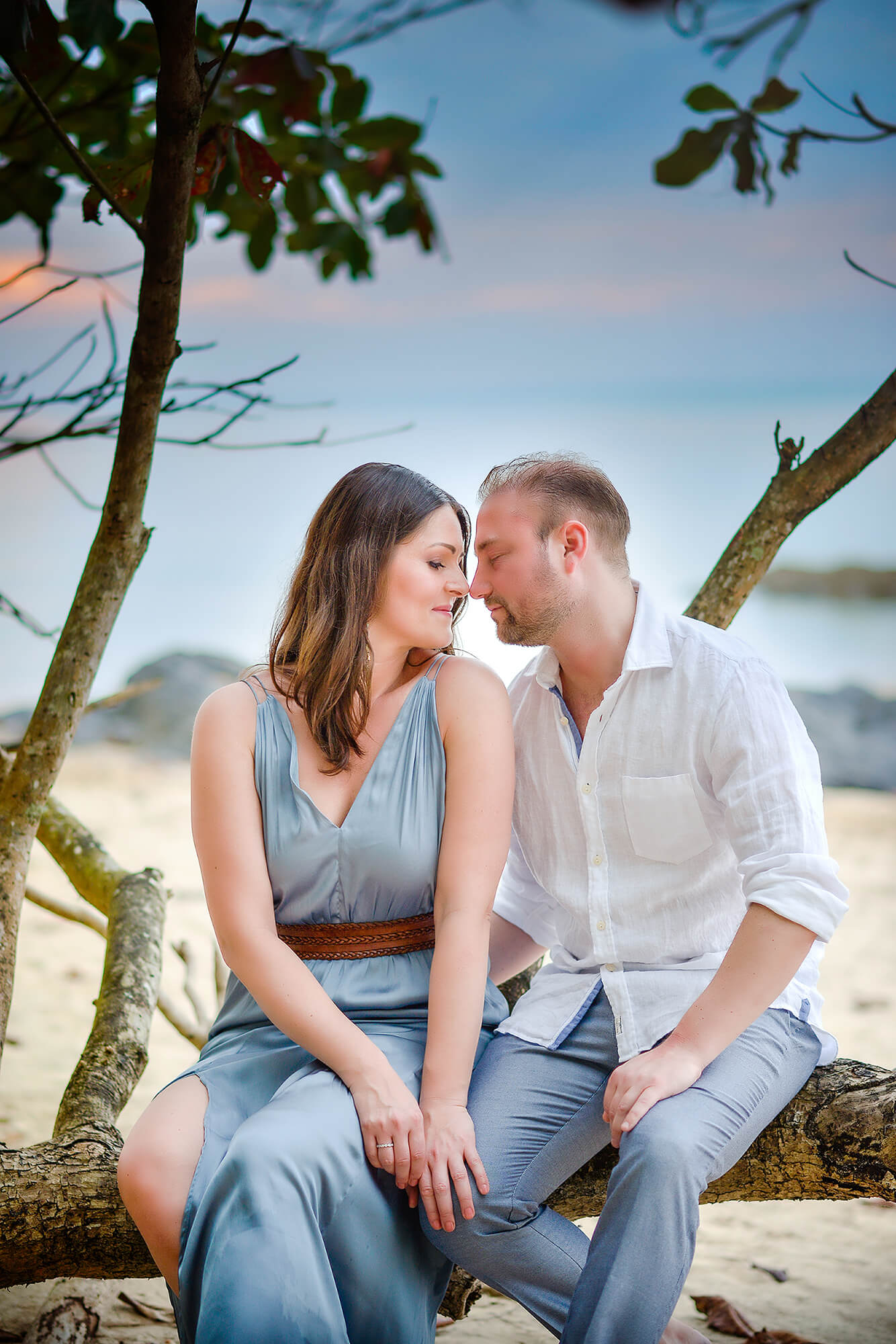 Phuket khaolak Engagement Wedding Photographer