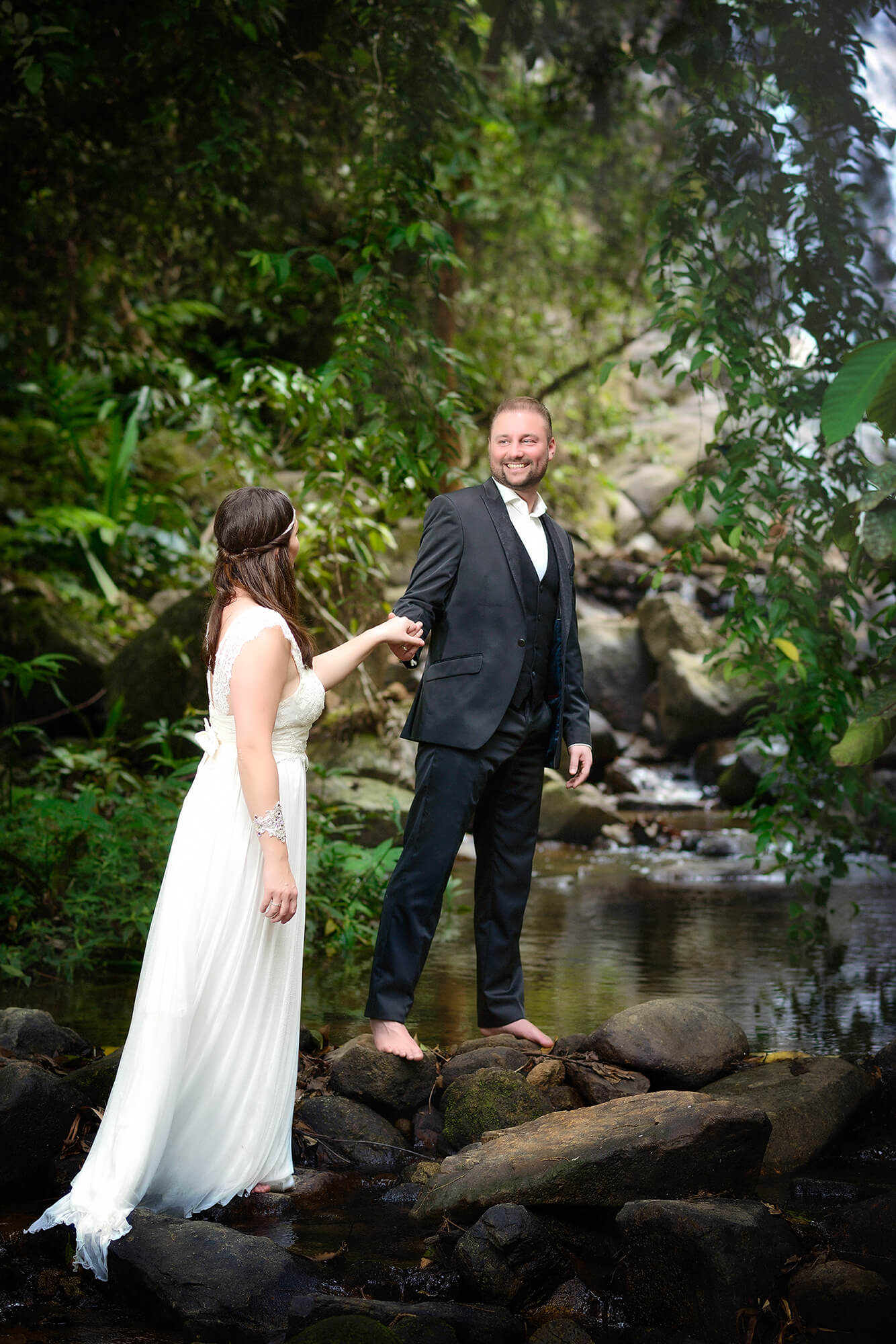 Phuket khaolak Engagement Wedding Photographer