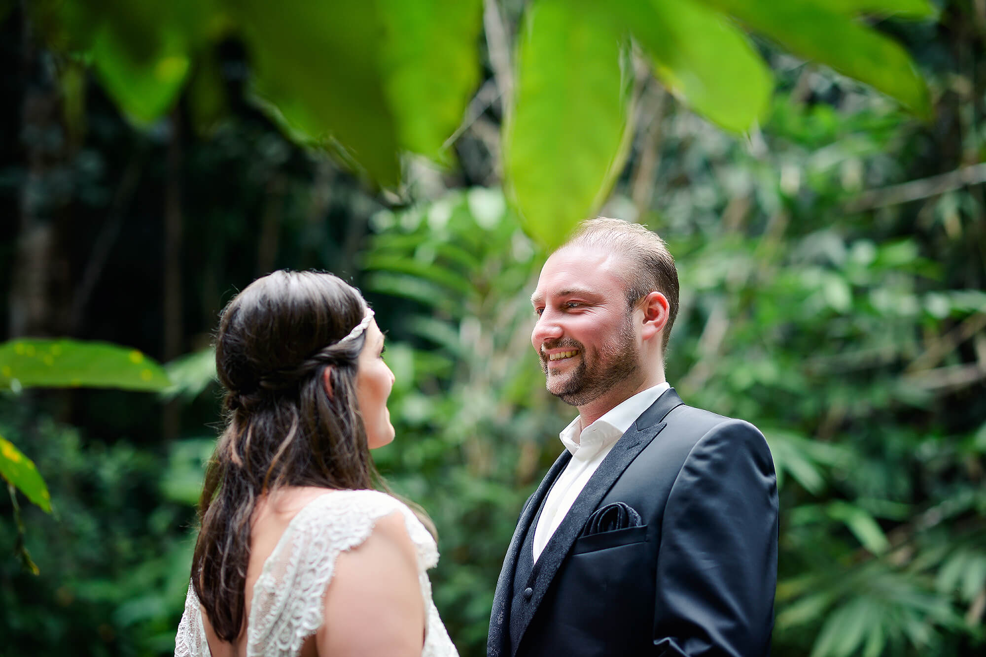 Phuket khaolak Engagement Wedding Photographer