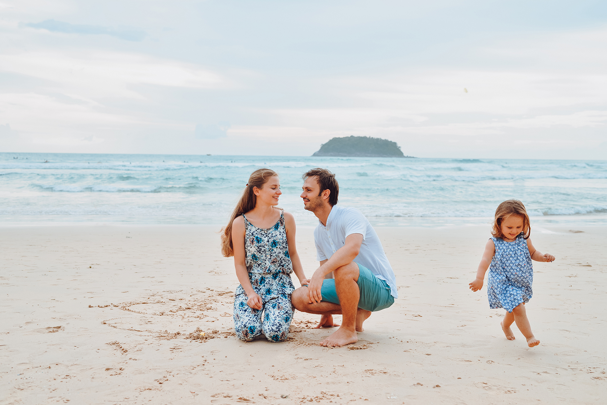 Phuket Thailand family photoshoot